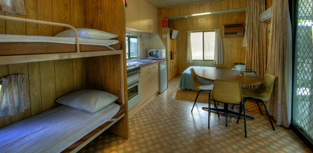 Riverview Caravan Park ポレパンカー エクステリア 写真